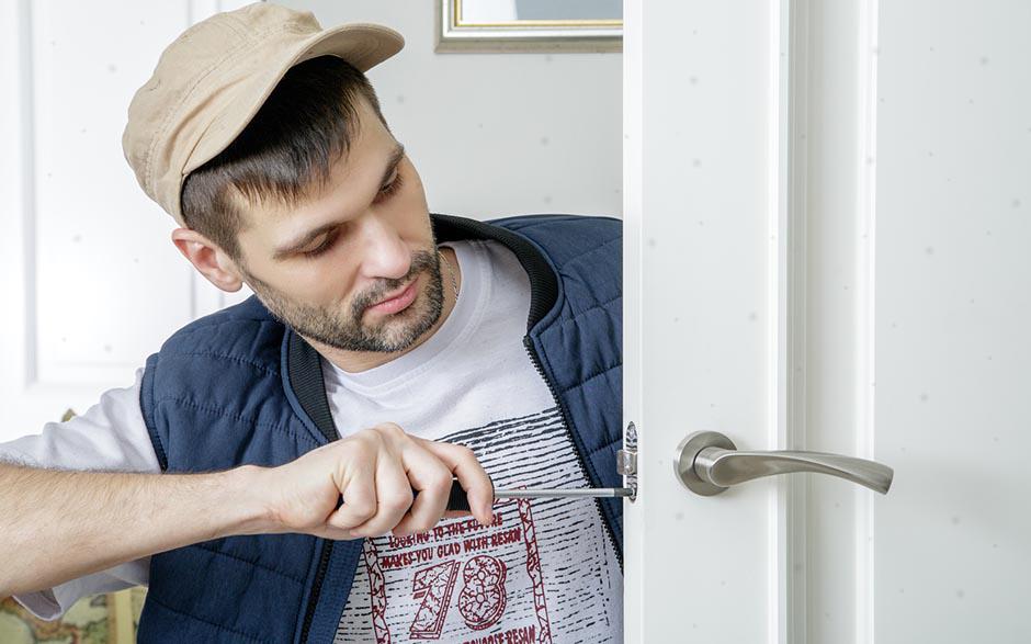 Marseille comment ouvrir une porte de garage basculante sans clef