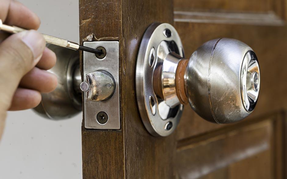 serrure porte Thiais